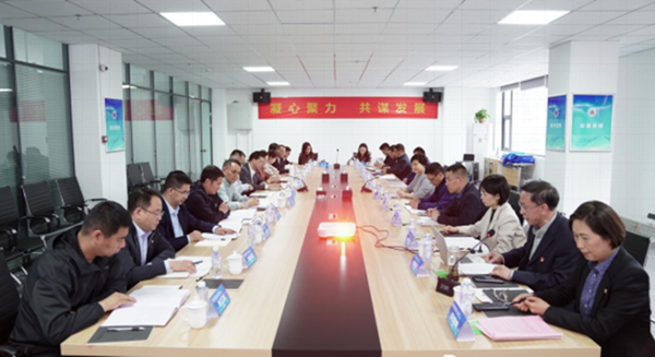 泰斯特董事长窦伯英出席河南省科技装备业商会一届六次理事会