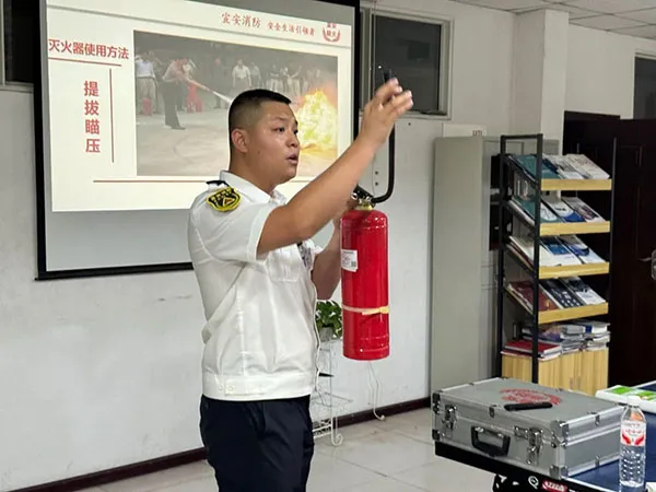 理论实践结合